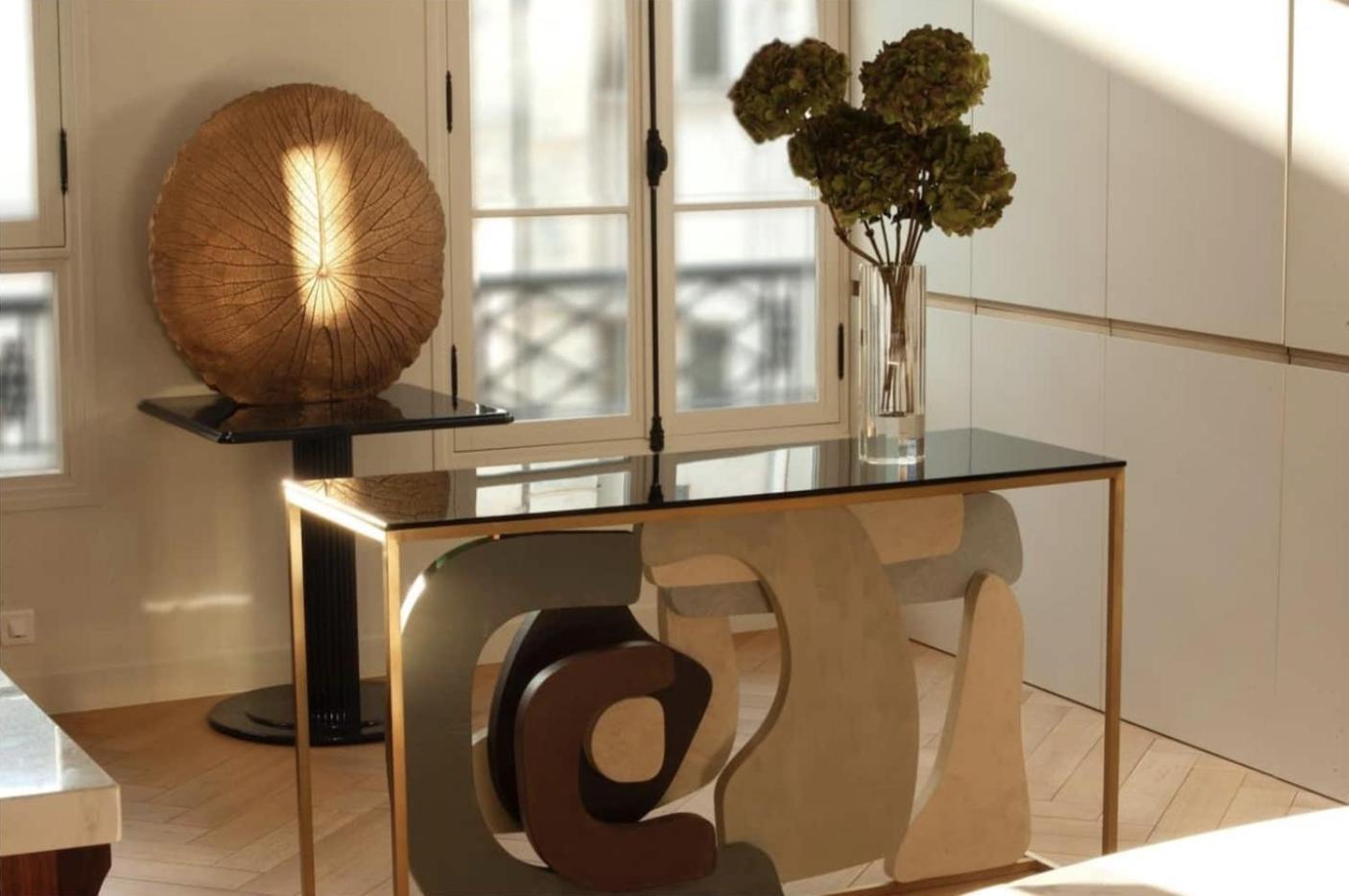 Apartment Luxueux Avec Balcon, Champs Elysees *